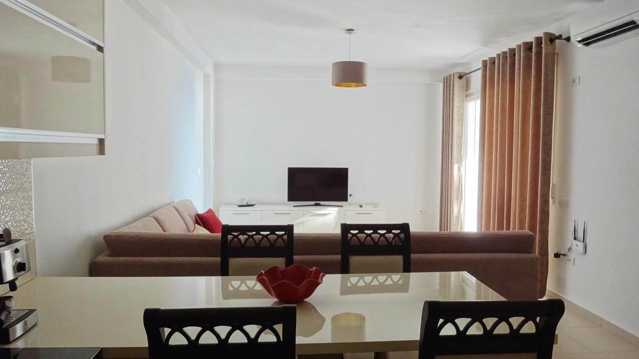 Apartments In White Residence Sarande Luaran gambar