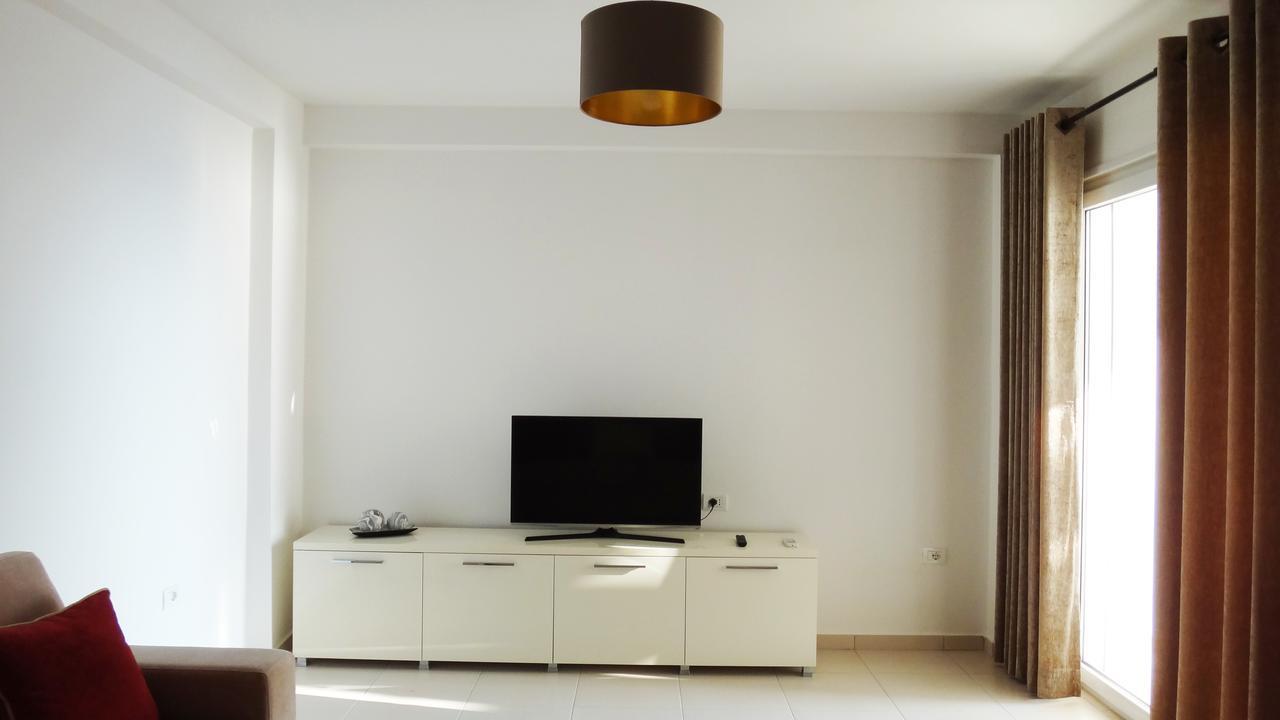 Apartments In White Residence Sarande Luaran gambar
