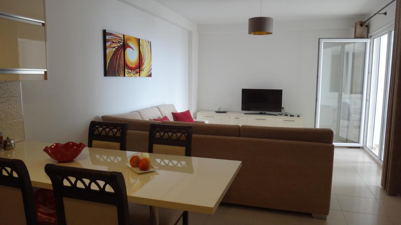 Apartments In White Residence Sarande Luaran gambar